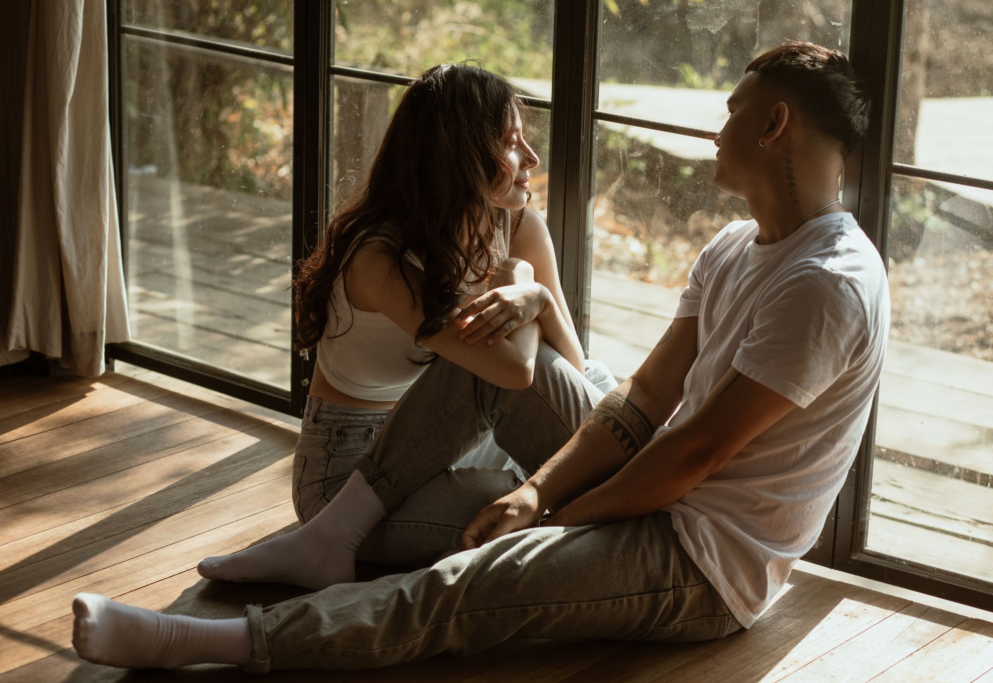 Am I in a Healthy Relationship? 10 Signs to Look For from our KC Therapists